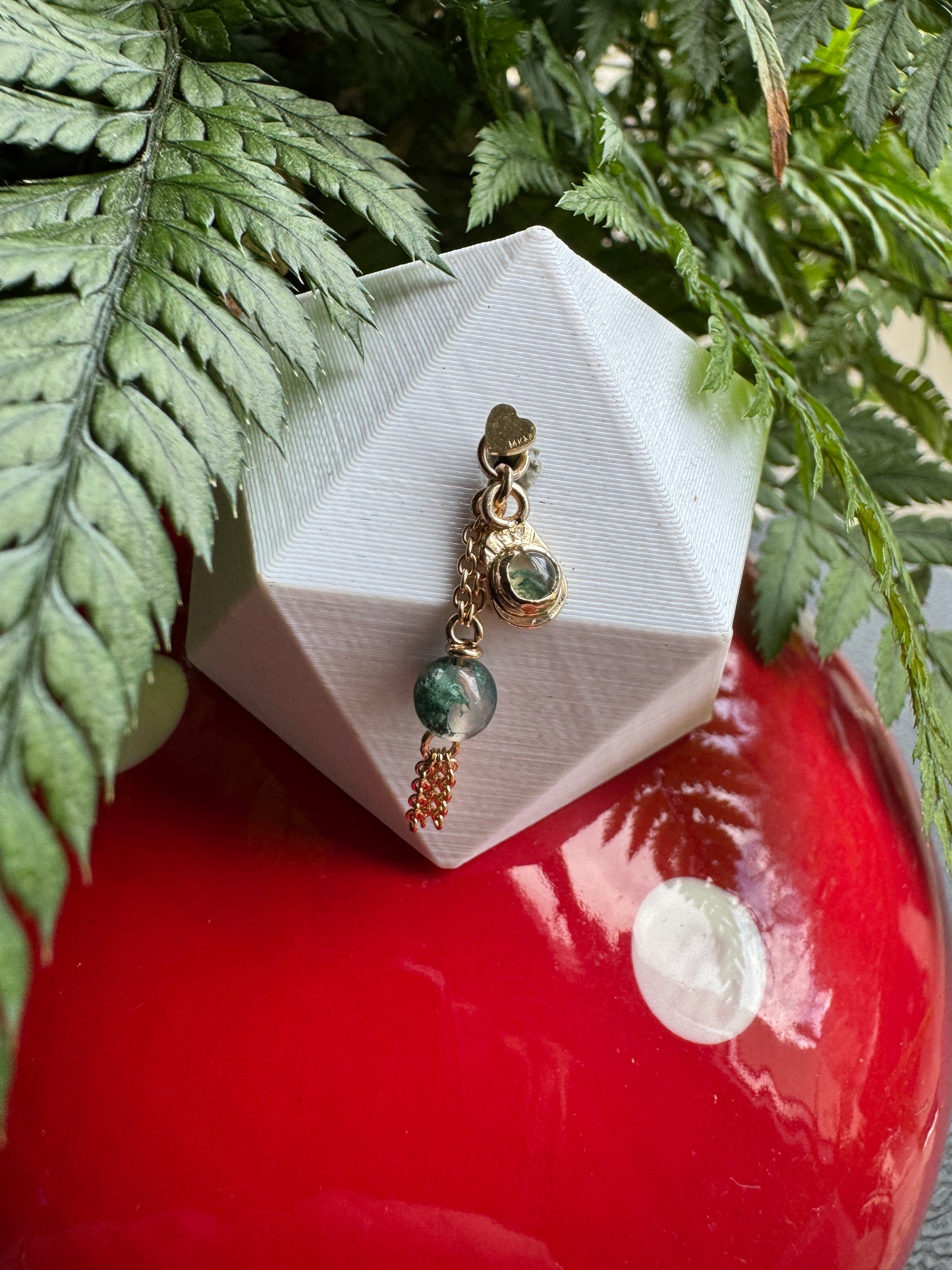 Roll over Beethoven - YG moss agate charm