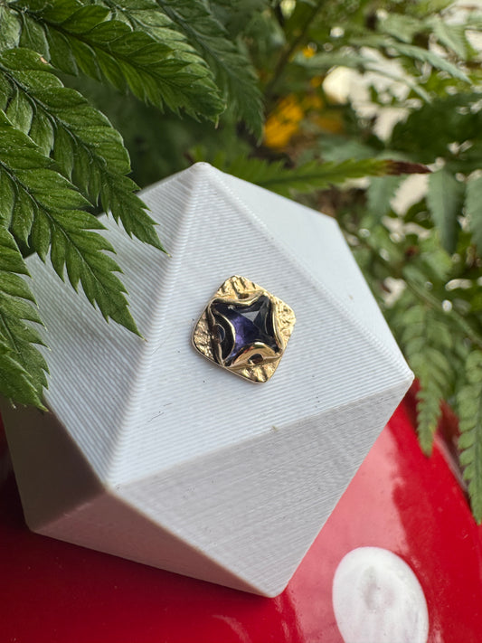 Lost in space - YG & iolite attachment