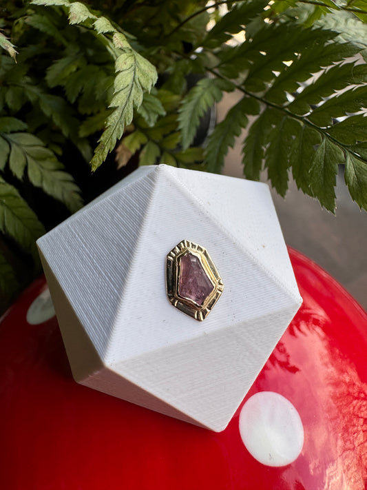 Lump - YG Pinky purple sapphire