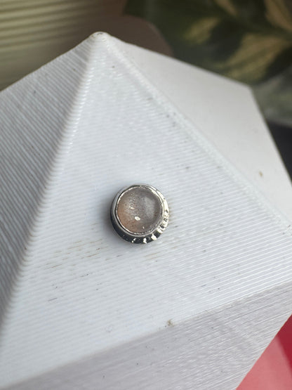 Incline - Platinum & Peach moonstone