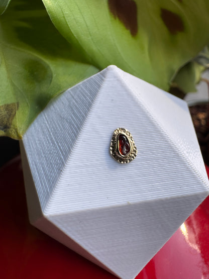 The geeks get the girls - YG & red garden quartz