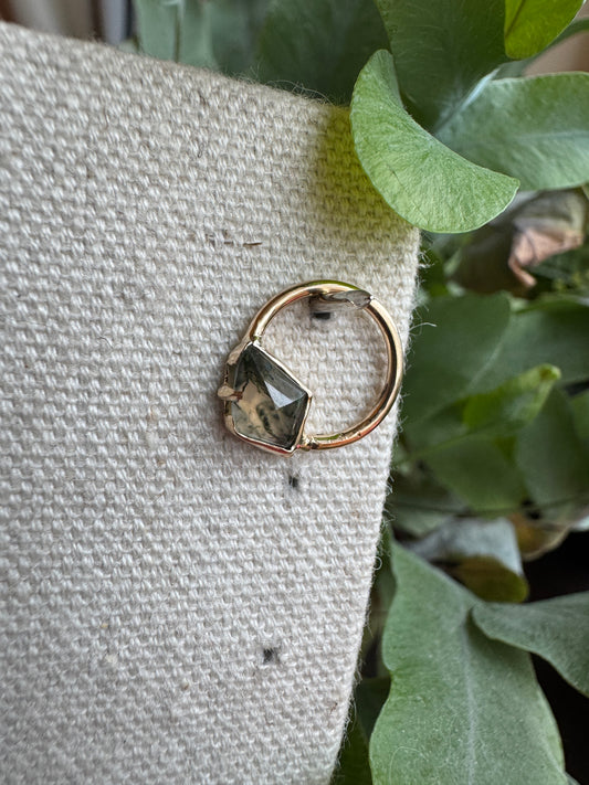 Make damn sure - YG & Moss agate ring