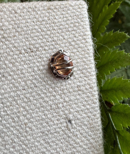 Golden - Platinum & Tunduru garnet