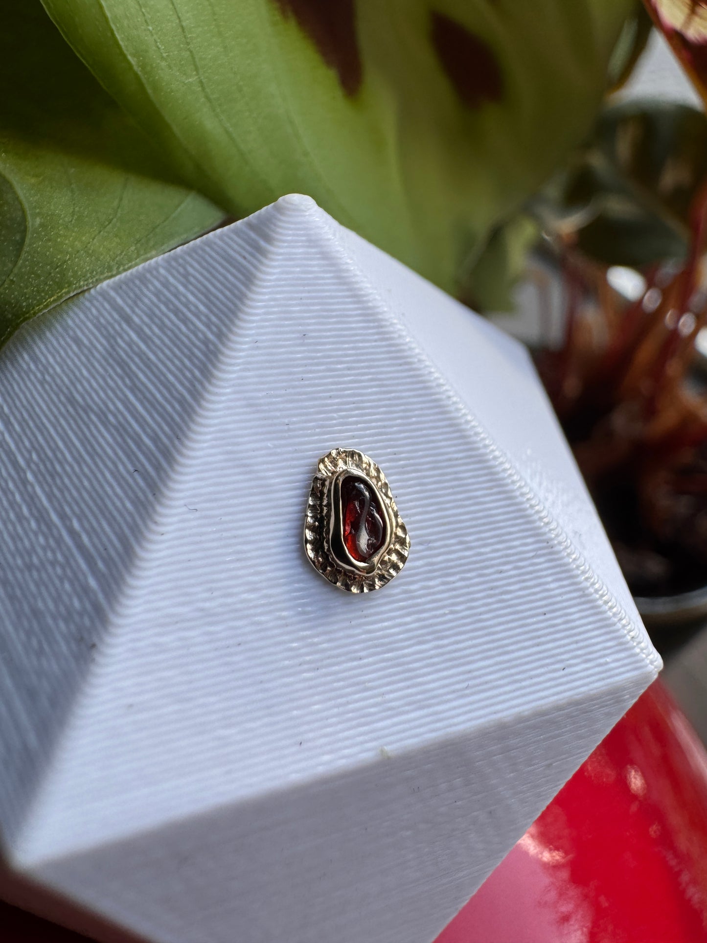The geeks get the girls - YG & red garden quartz