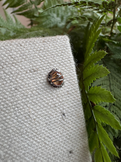 Golden - Platinum & Tunduru garnet