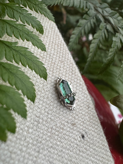 The joker - Platinum and green tourmaline