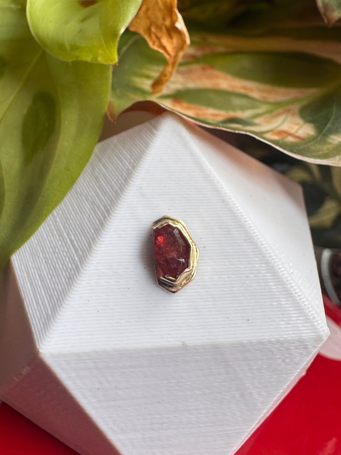 Hot dog - YG & Rhodolite garnet