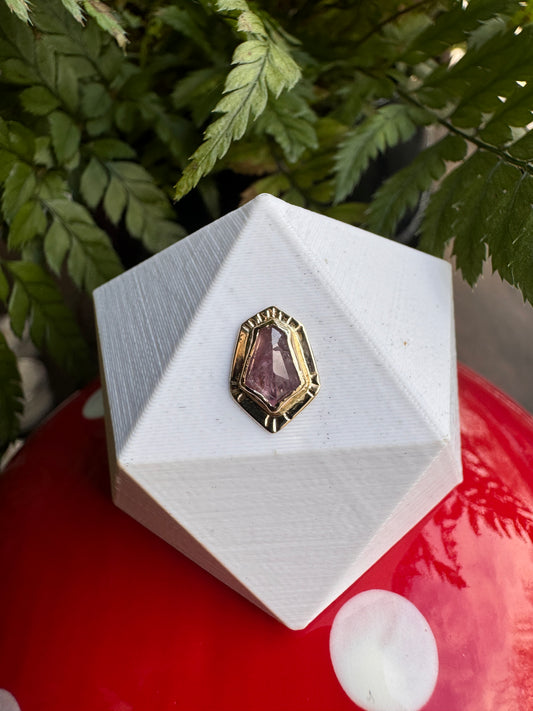 Lump - YG Pinky purple sapphire