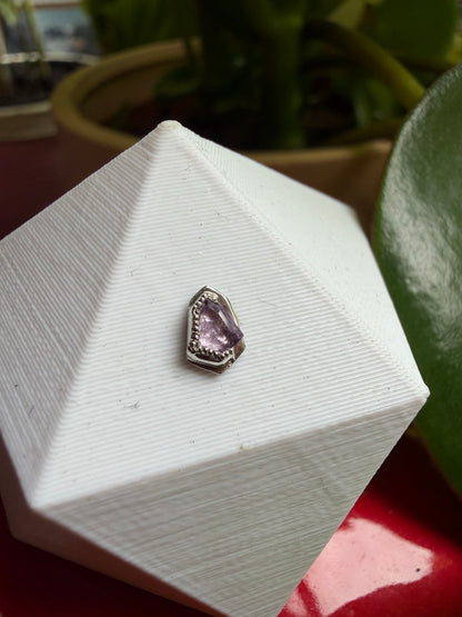 Diggy diggy hole - platinum & purple spinel