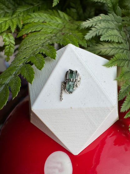 Iris - platinum and raw tourmaline